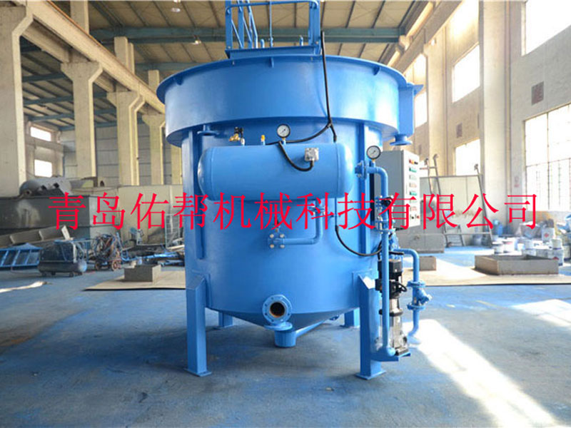 溶氣氣浮機有兩種進(jìn)氣方式